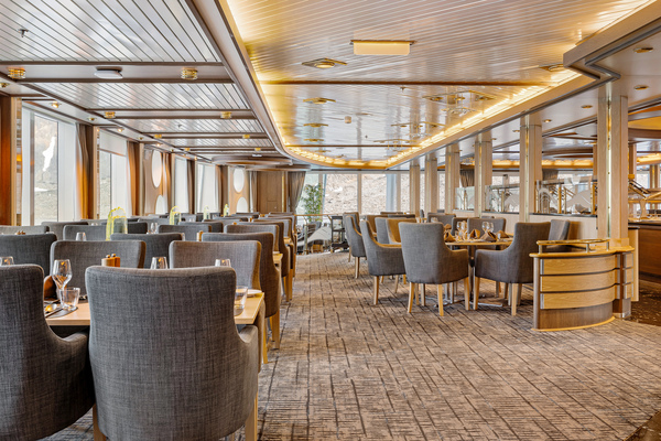 HX Hurtigruten Expeditions MS Fram Aune 1 ©Espen Mills.jpg